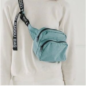 ISO OG teal baggu fanny pack